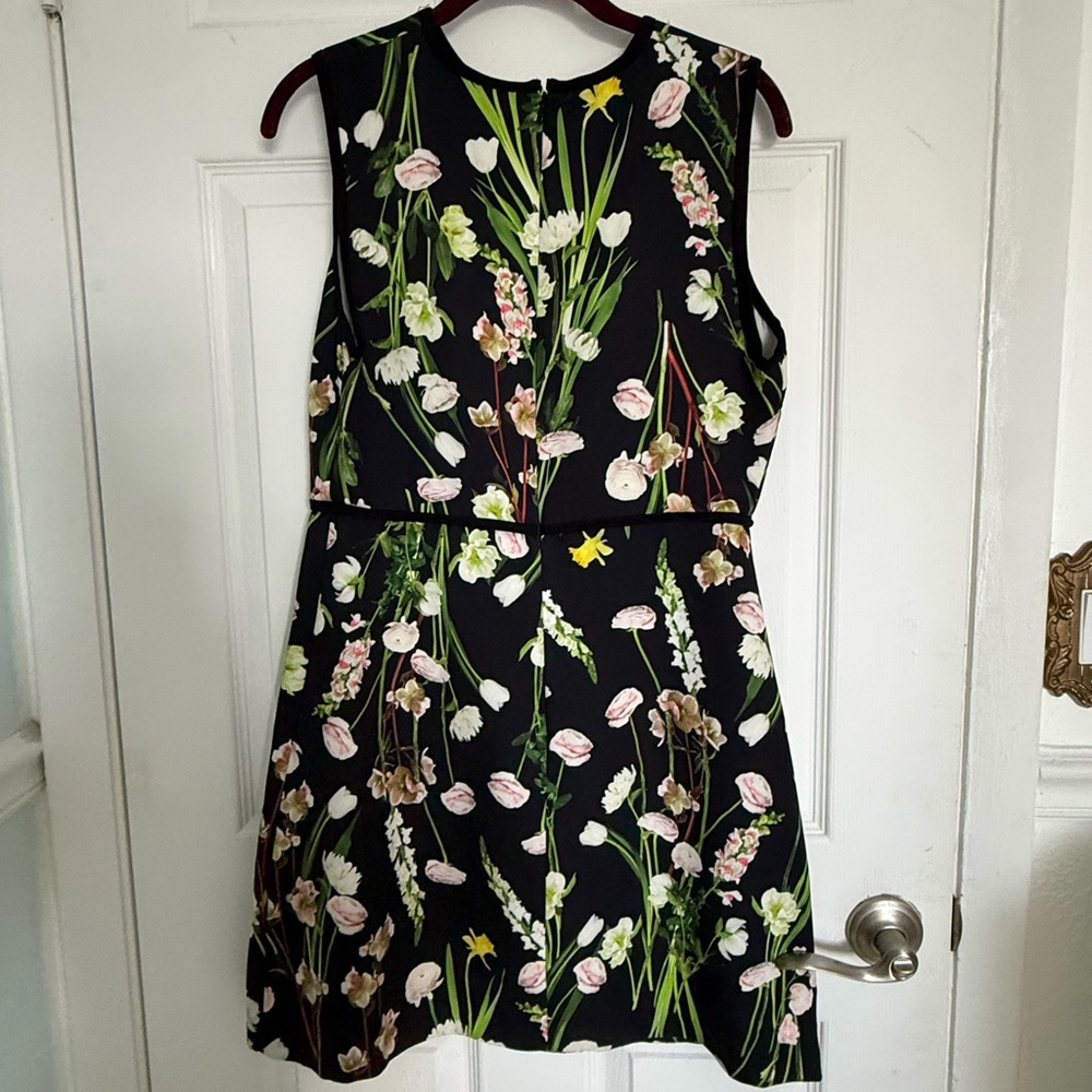 Victoria Beckman for Target Floral Sleeveless Piece Size M Black Green NWOT - Picture 5 of 12
